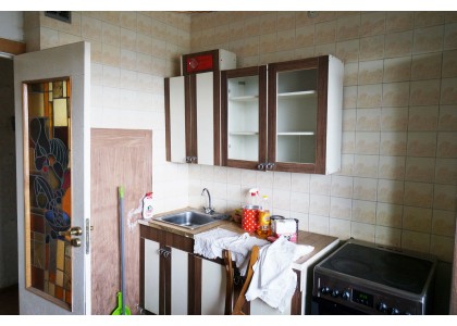 IŠNUOMOJAMAS 2 KAMBARIŲ BUTAS ČIOBIŠKIO G., ŠEŠKINĖJE